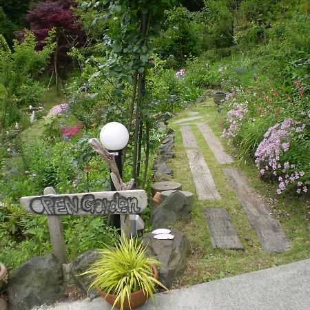 Chiisana Hotel Hanaikada Itō Eksteriør billede